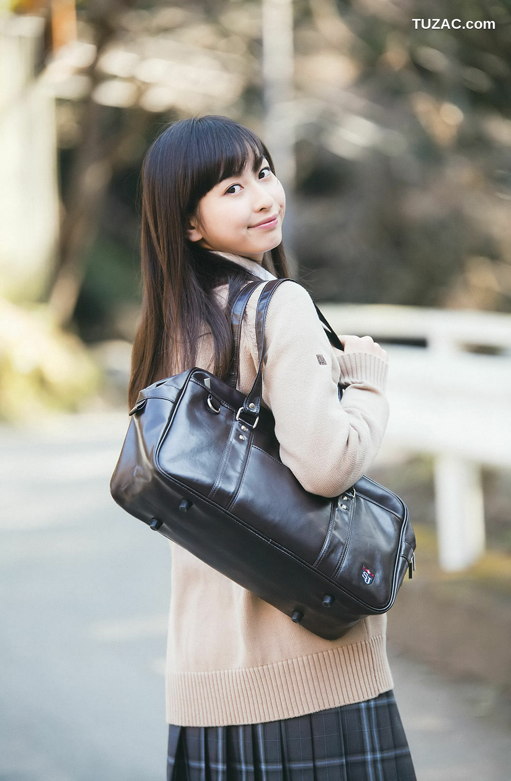 Young Gangan杂志写真_ 植村あかり アップアップガールズ(仮) 2016年No.22 写真杂志[37P]