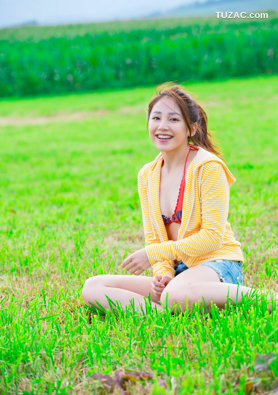 Young Magazine杂志写真_ 山本梓 西田麻衣 吉川友 2012年No.46 写真杂志[37P]
