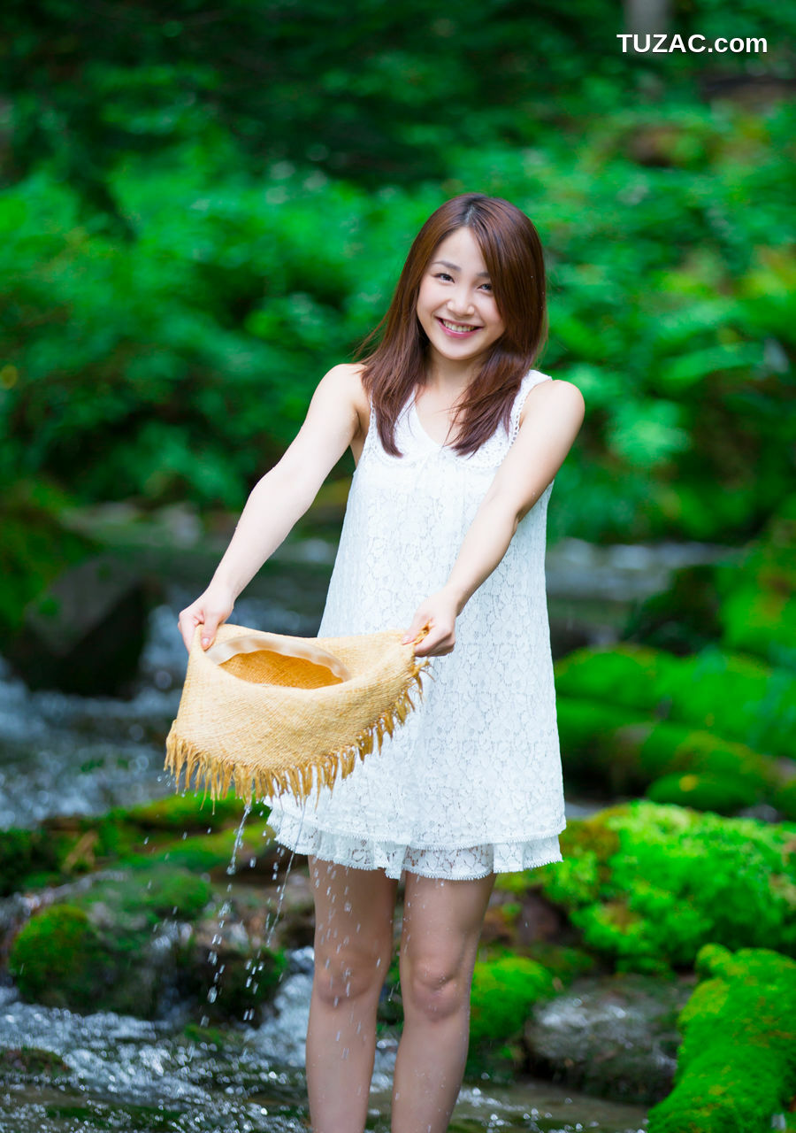 Young Magazine杂志写真_ 山本梓 西田麻衣 吉川友 2012年No.46 写真杂志[37P]