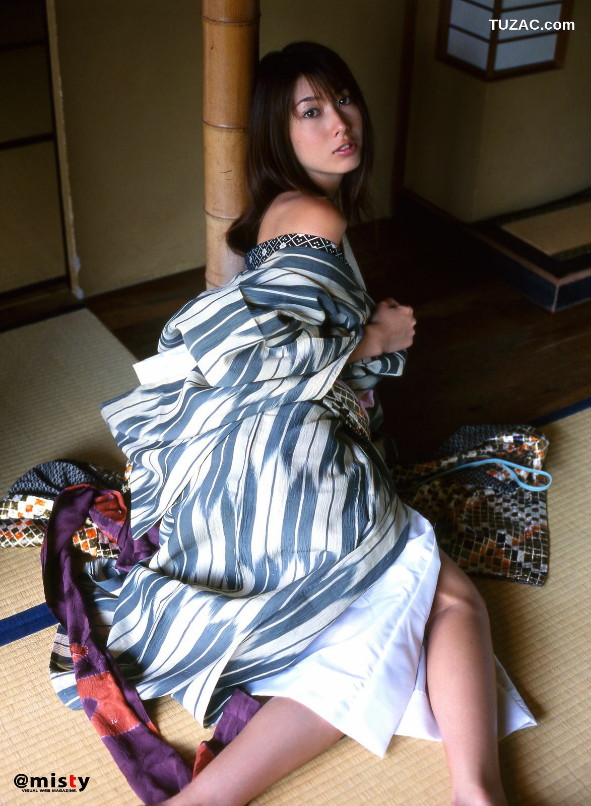 @misty_ No.079 Emi Kobayashi 小林恵美 写真集[30P]