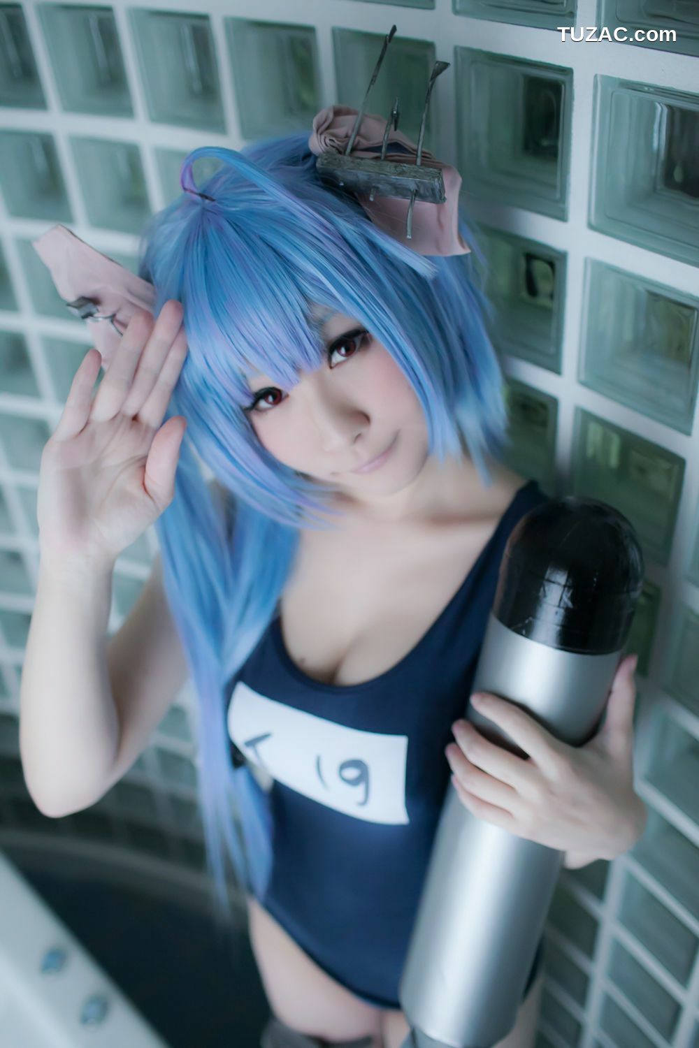 日本CosPlay_ Suite collection 4《艦これ》伊19 写真集[100P]