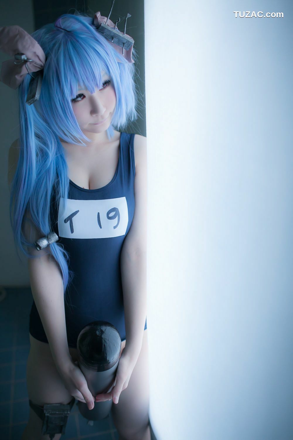 日本CosPlay_ Suite collection 4《艦これ》伊19 写真集[100P]