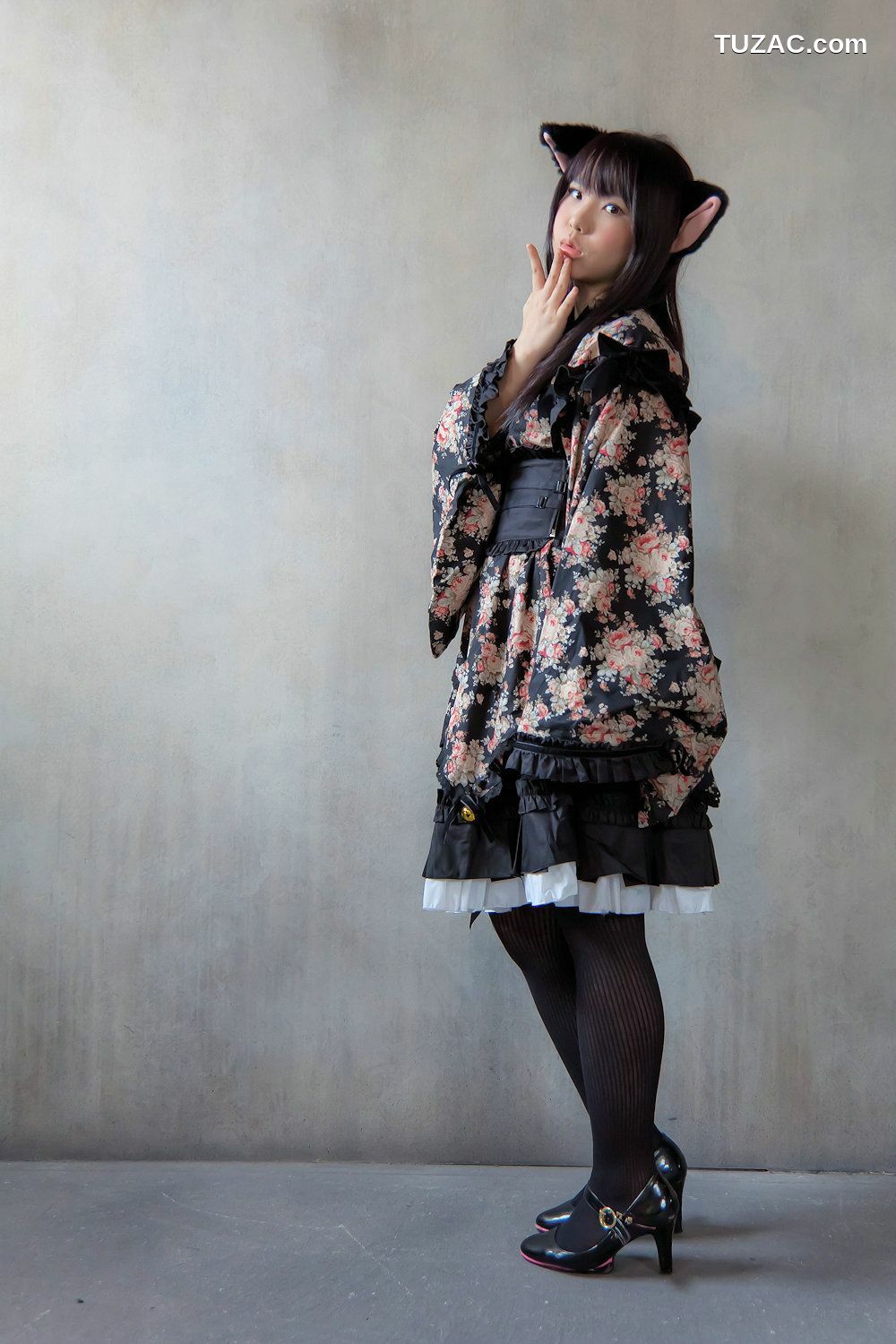 日本CosPlay_Enako(えなこ) Enacat(エナキャット)・Black 写真集[120P]