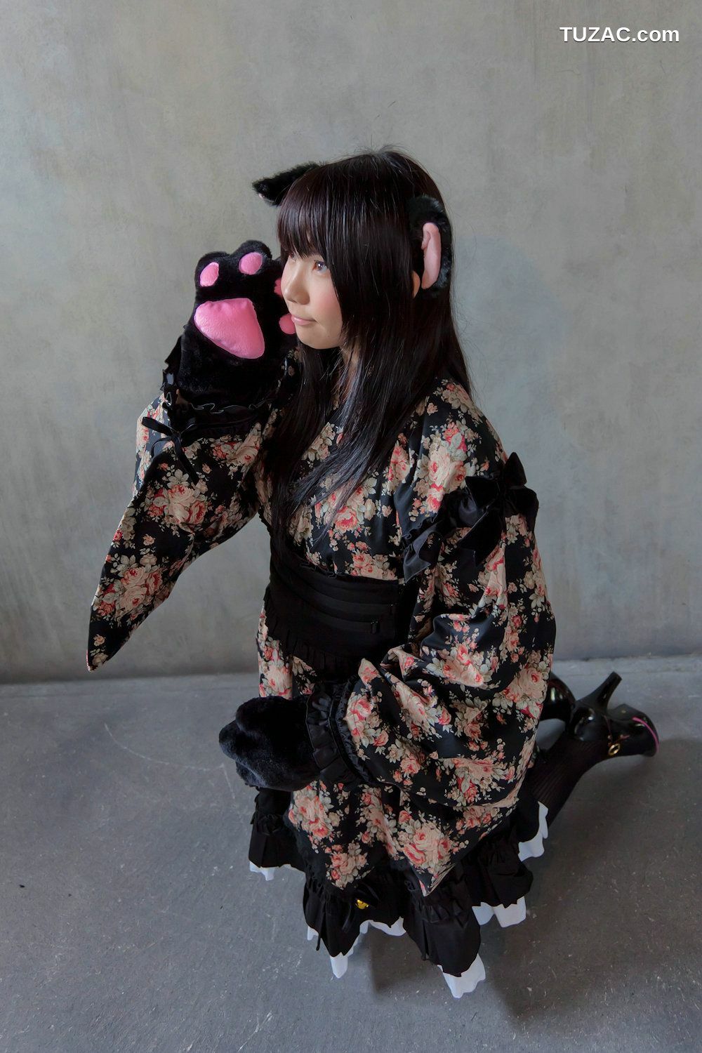 日本CosPlay_Enako(えなこ) Enacat(エナキャット)・Black 写真集[120P]