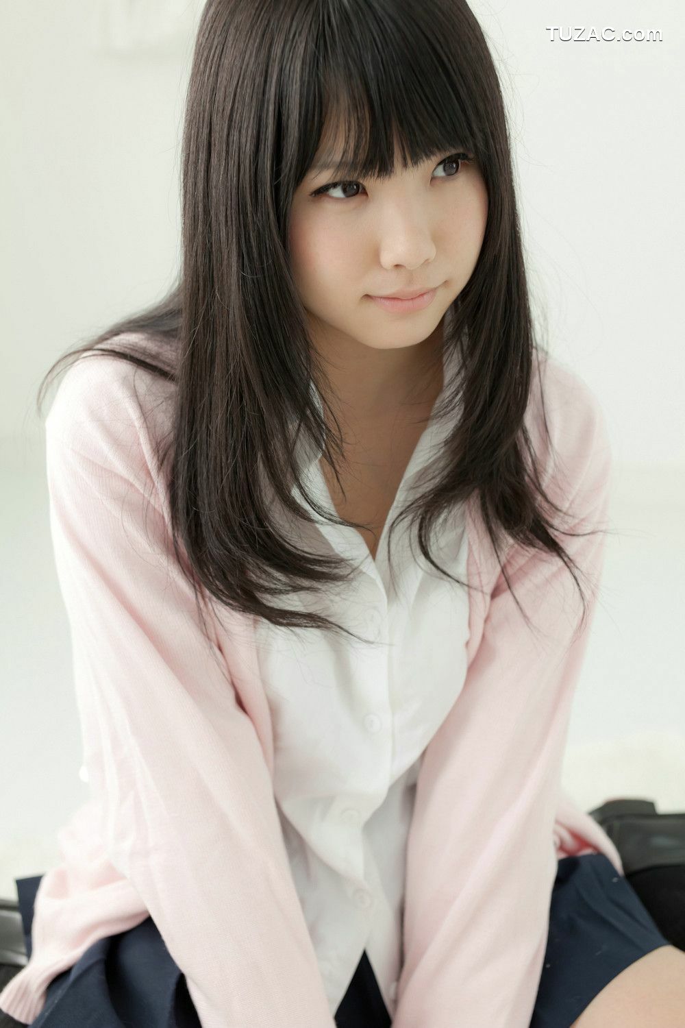 日本CosPlay_Enako(えなこ) School Girl (女子校生) 写真集[130P]