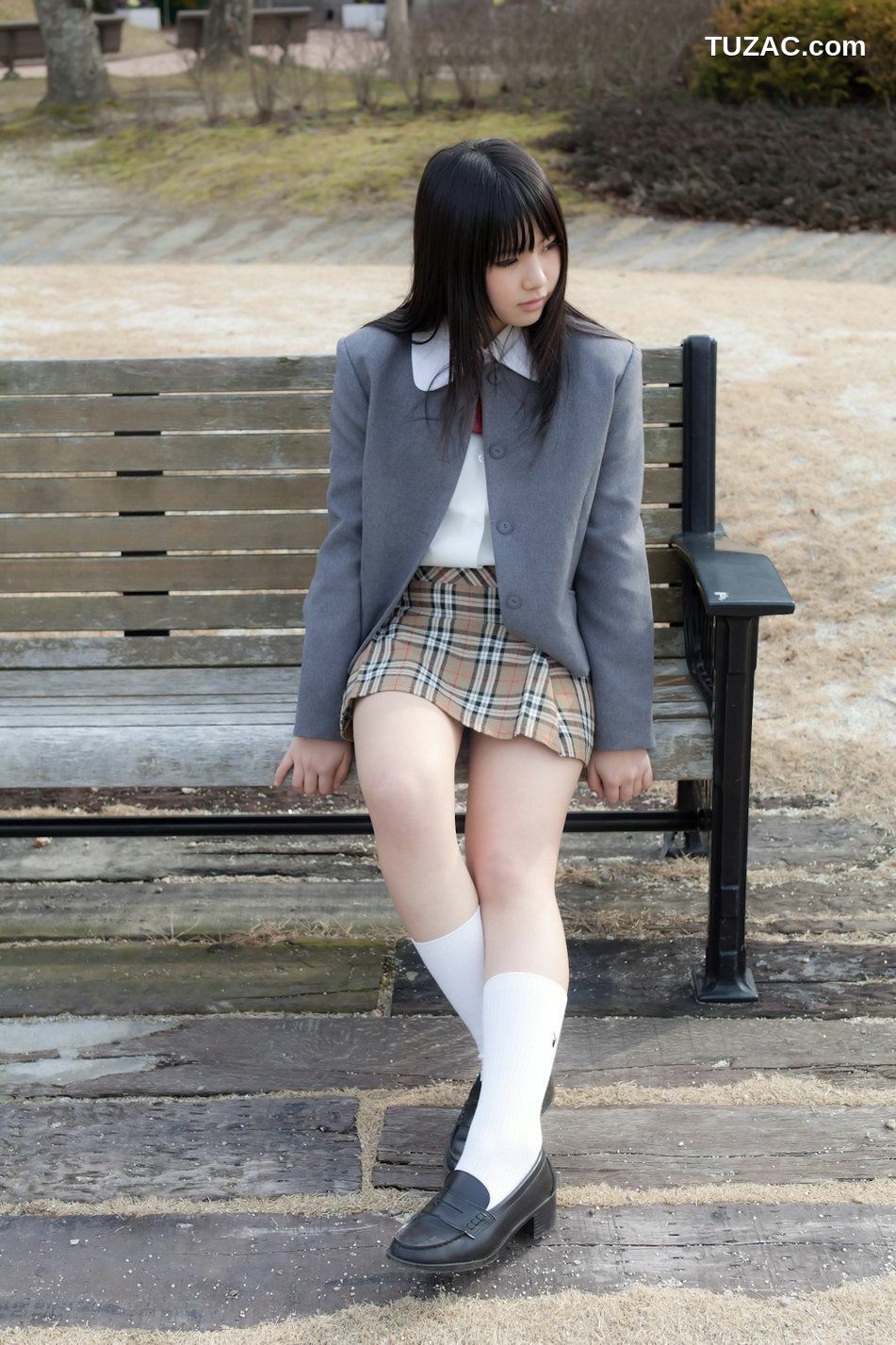 日本CosPlay_Enako(えなこ) School Girl (女子校生) 写真集[130P]
