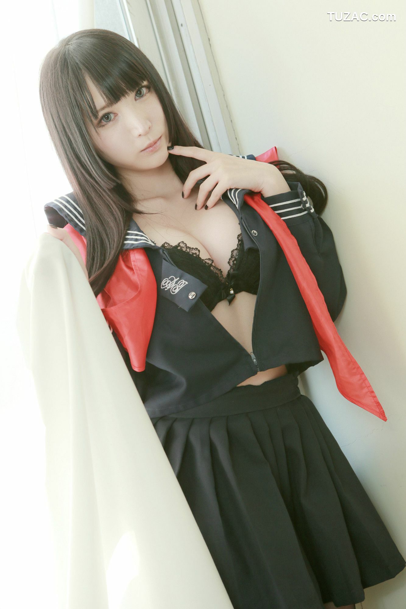 日本CosPlay_LeChat(るしゃ) School Girl(女子校生) 写真集[100P]