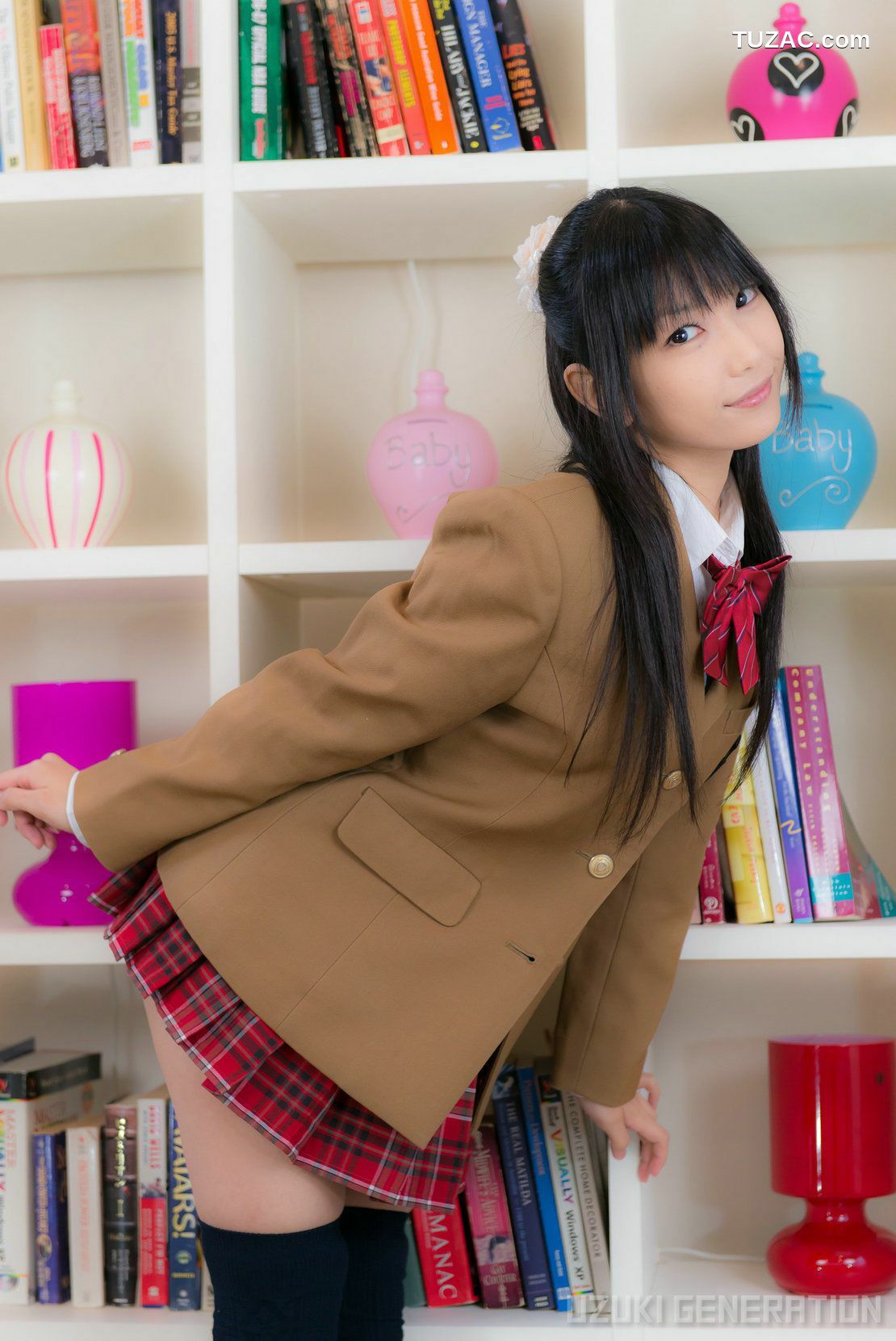 日本CosPlay_Lenfried《Idolmaster》島村卯月 写真集[100P]