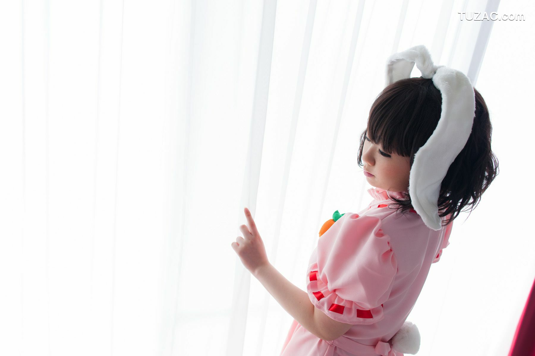 日本CosPlay_Mana(まな) 《東方Project》Inaba Tewi(因幡てゐ) 写真集[80P]