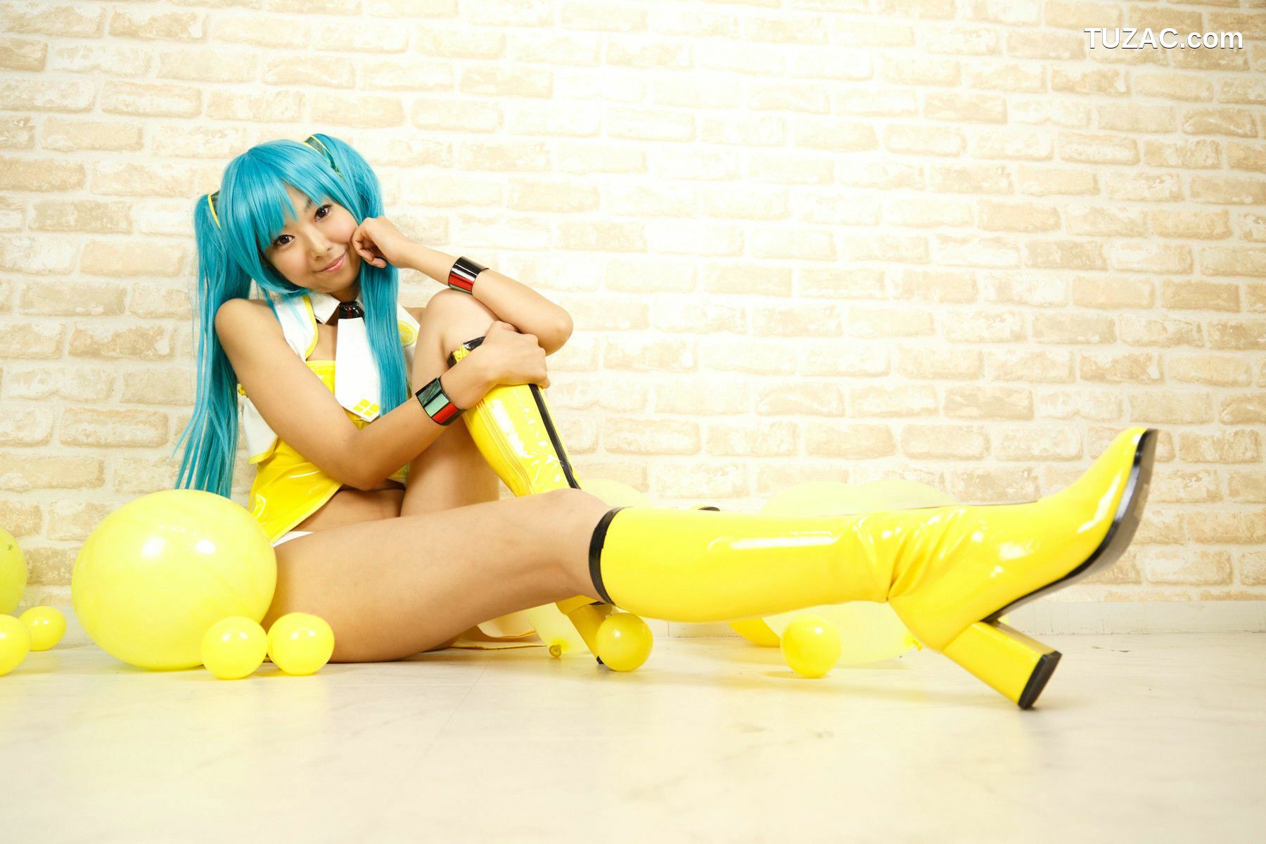 日本CosPlay_Necoco(ねここ) 《VOCALOID》初音ミク 第2部 写真集