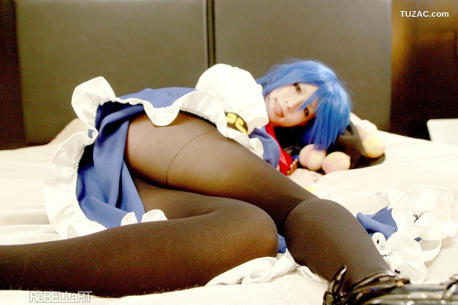 日本CosPlay_あらい夜魅 《東方Project》比那名居天子 Hinanawi Tenshi 写真集