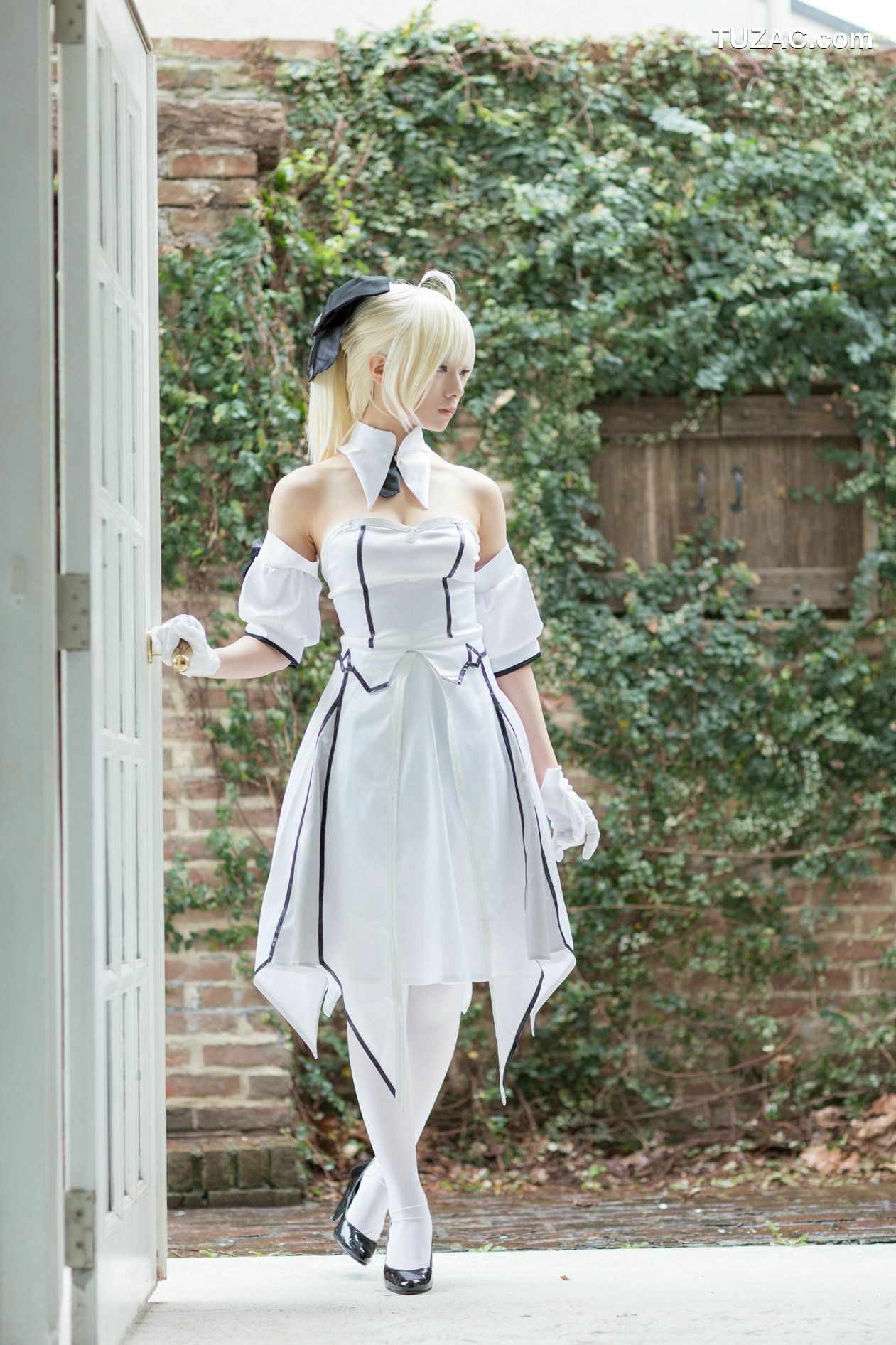 日本CosPlay_うさ吉&amp;Na-san 《Fat stay night》Saber+《甘城ブリリアントパーク》千斗いすず 写真集[100P]