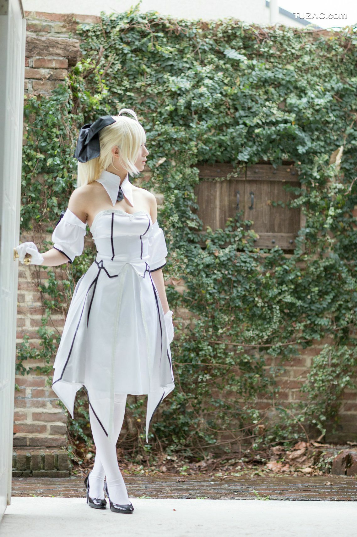 日本CosPlay_うさ吉&amp;Na-san 《Fat stay night》Saber+《甘城ブリリアントパーク》千斗いすず 写真集[100P]