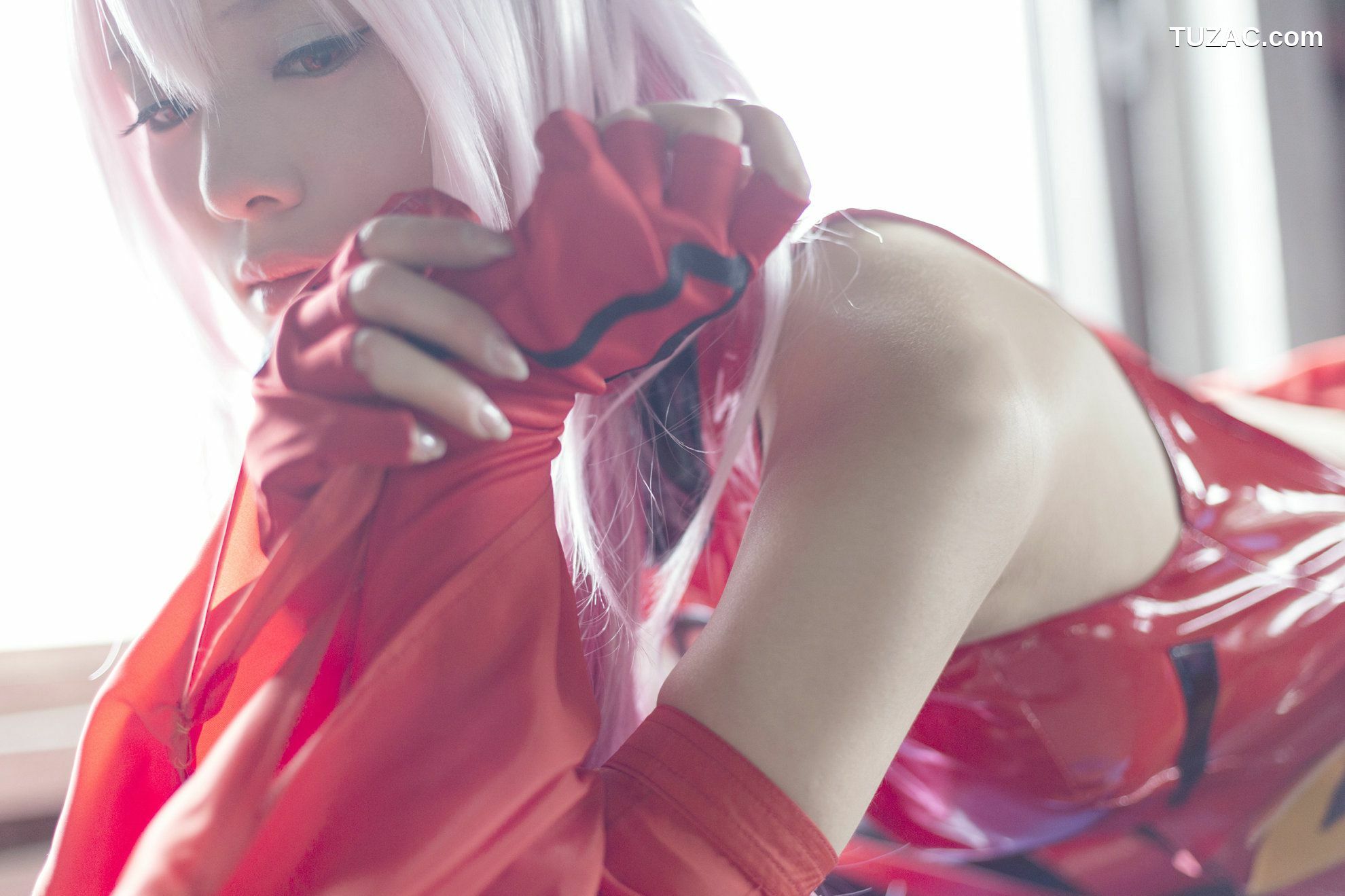 日本CosPlay_うさ吉 《Guilty Crown》Yuzuriha Inori 写真集[100P]