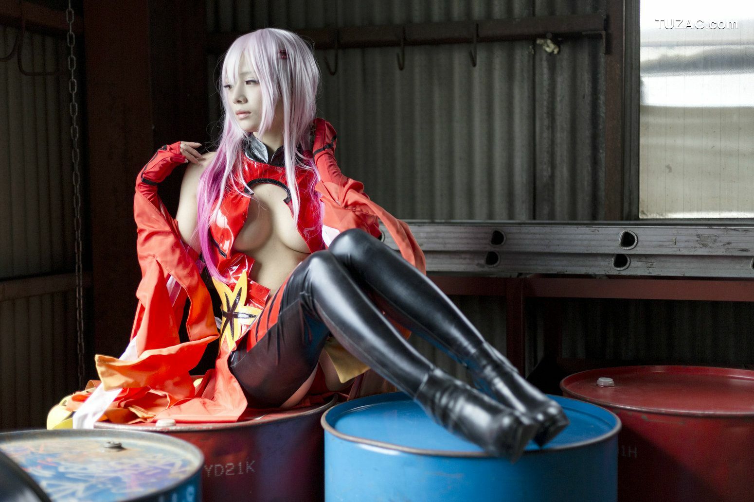 日本CosPlay_うさ吉 《Guilty Crown》Yuzuriha Inori 写真集[100P]
