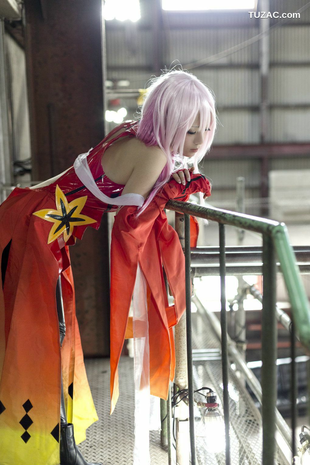 日本CosPlay_うさ吉 《Guilty Crown》Yuzuriha Inori 写真集[100P]