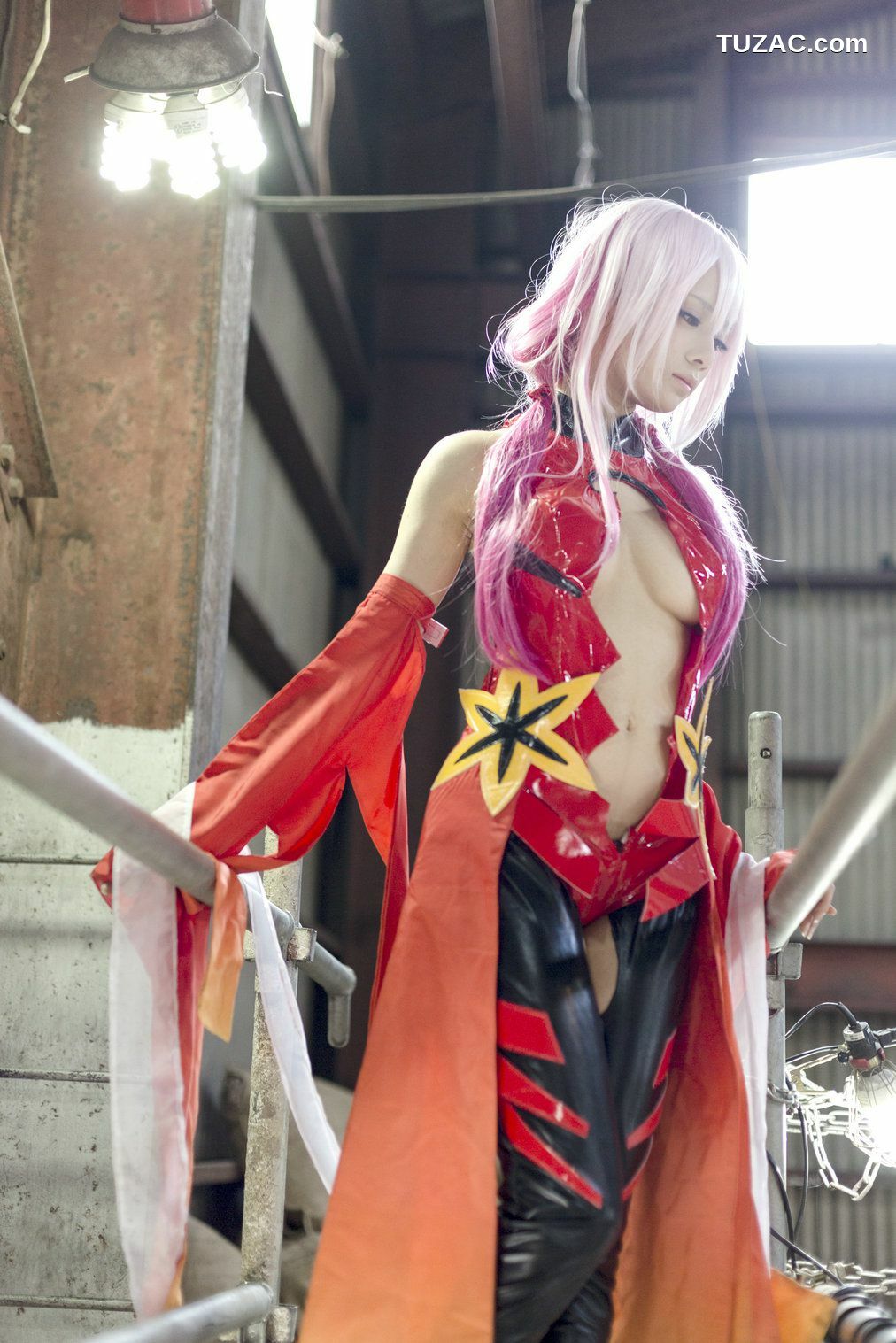 日本CosPlay_うさ吉 《Guilty Crown》Yuzuriha Inori 写真集[100P]