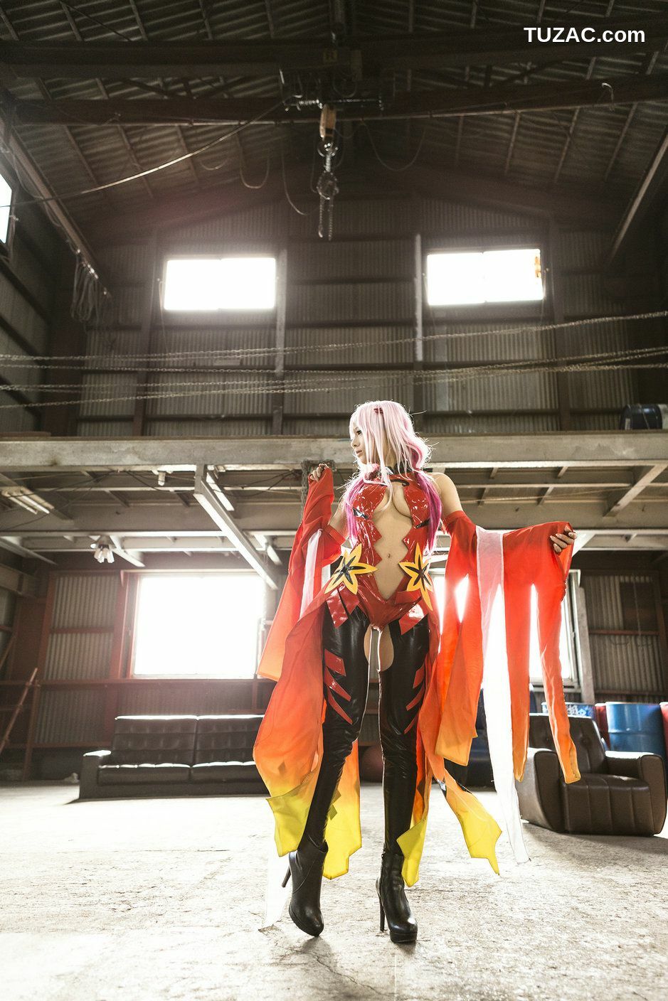 日本CosPlay_うさ吉 《Guilty Crown》Yuzuriha Inori 写真集[100P]