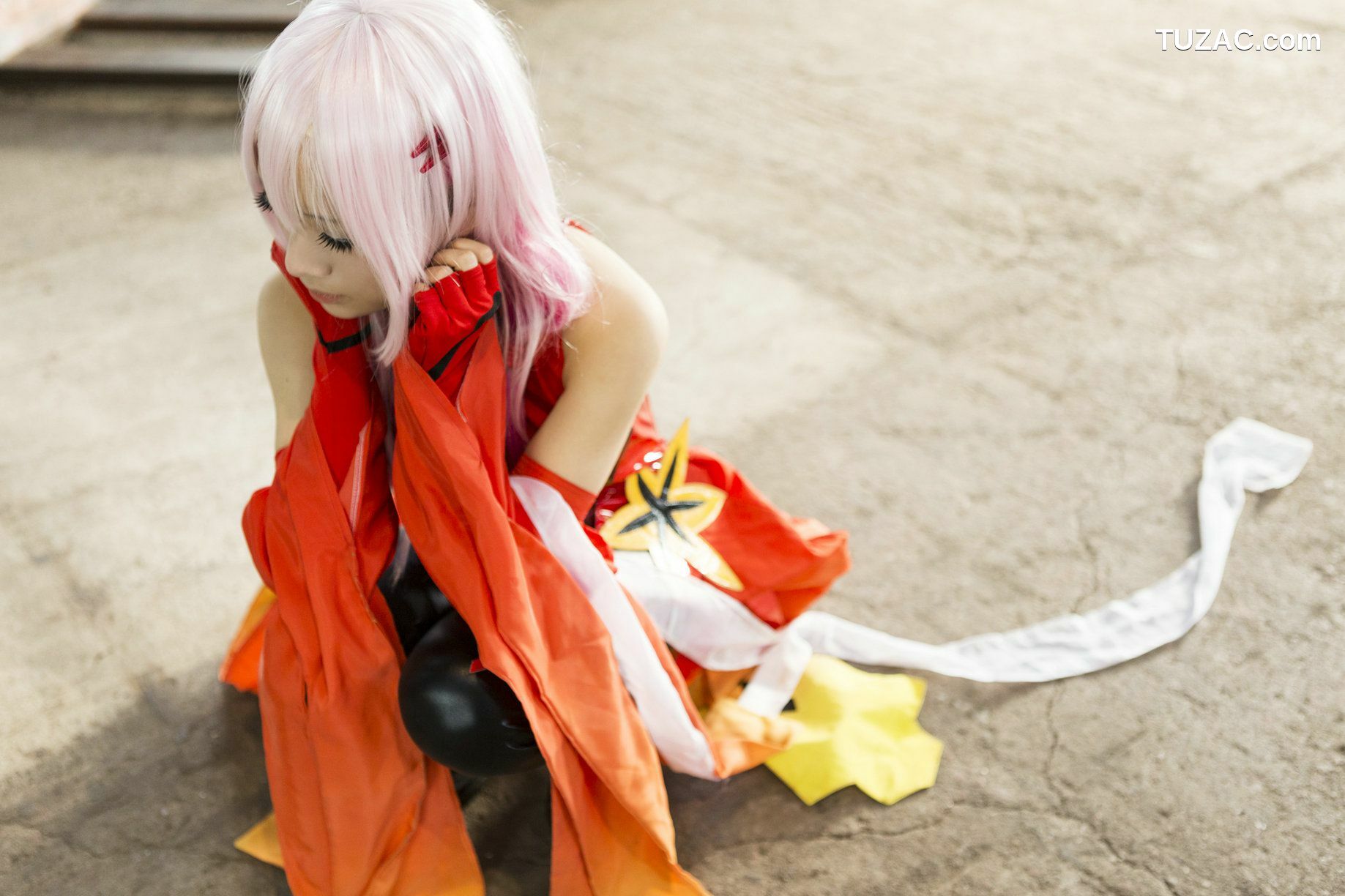 日本CosPlay_うさ吉 《Guilty Crown》Yuzuriha Inori 写真集[100P]