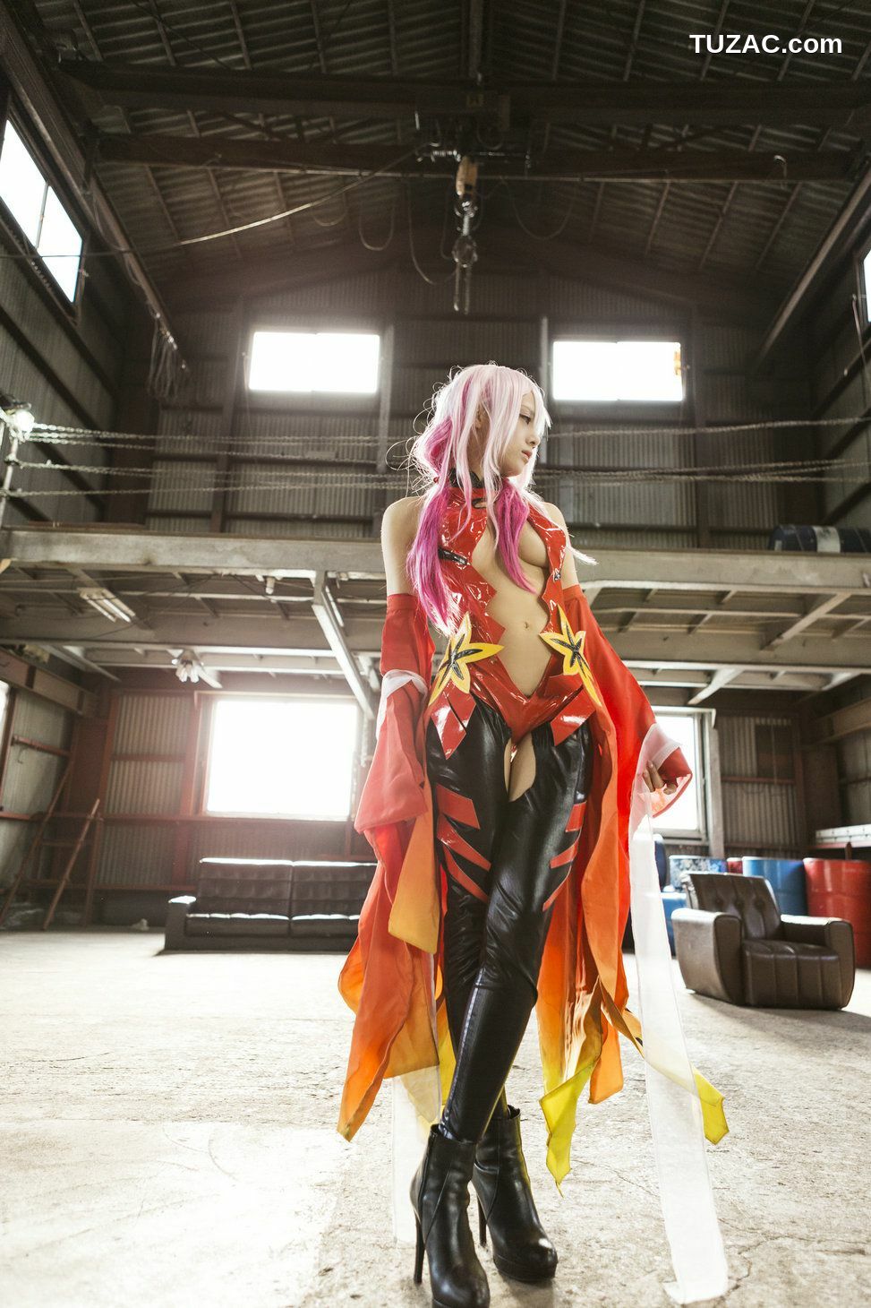 日本CosPlay_うさ吉 《Guilty Crown》Yuzuriha Inori 写真集[100P]