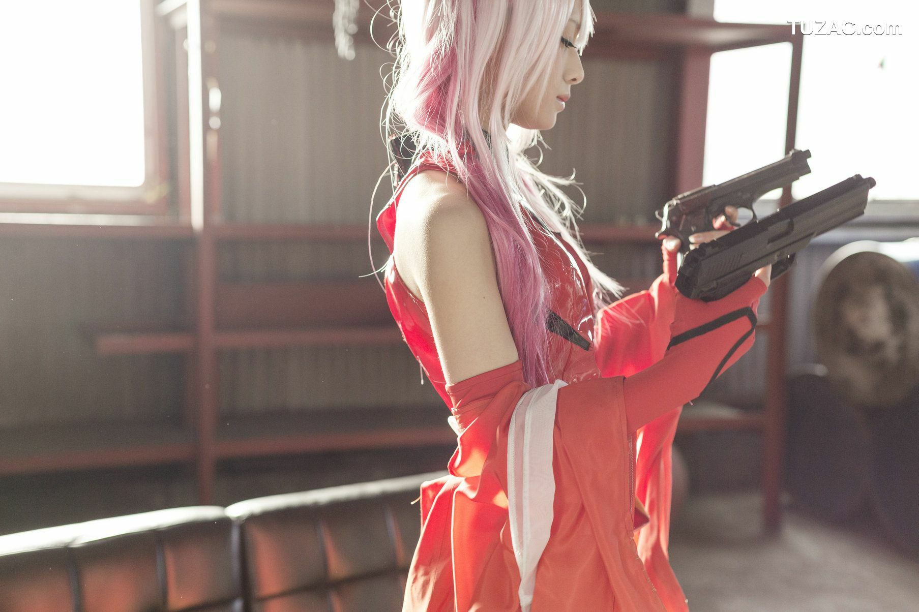 日本CosPlay_うさ吉 《Guilty Crown》Yuzuriha Inori 写真集[100P]