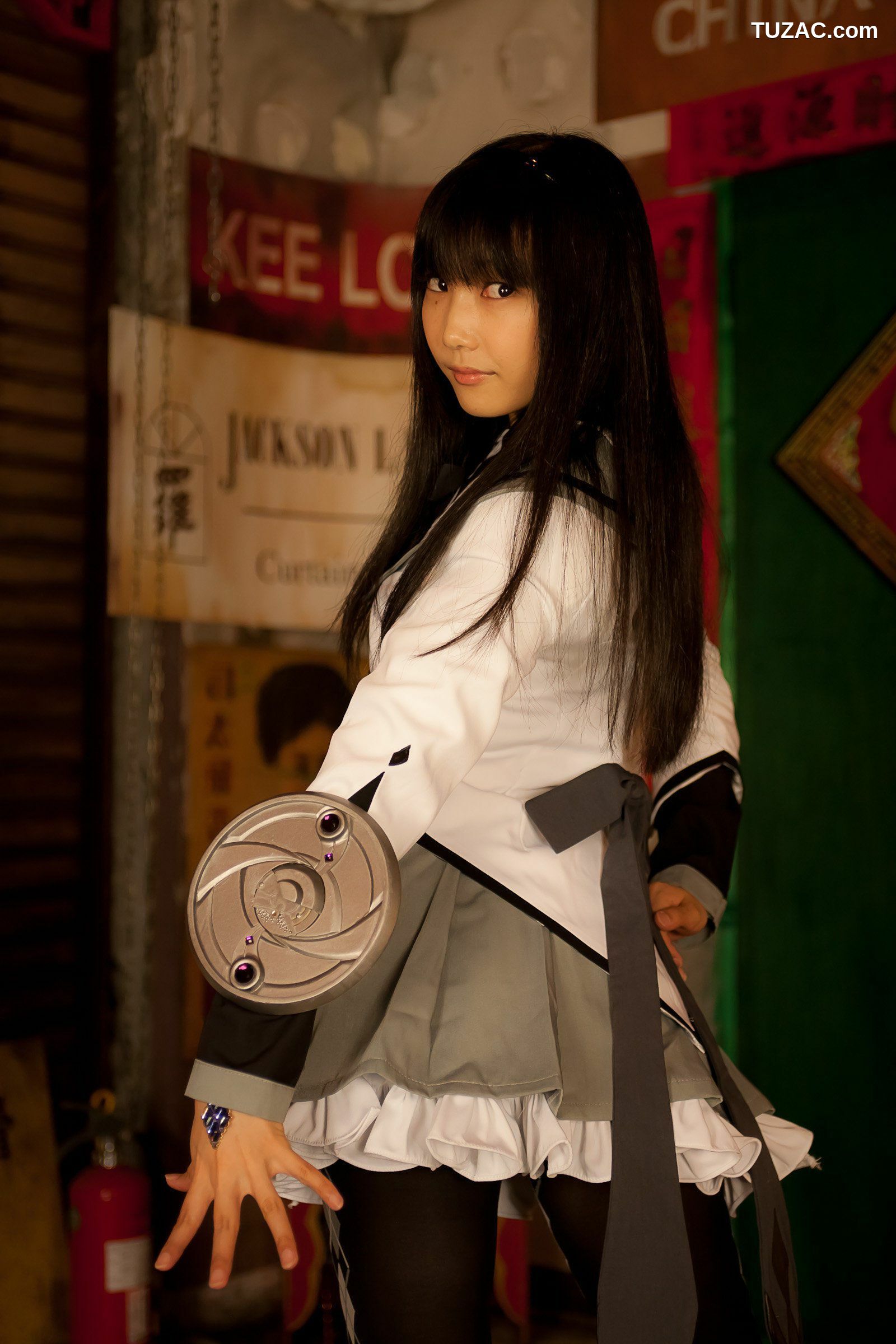 日本CosPlay_れんふりーど&amp;うしじまいい肉&amp;つくし&amp;ぷで&amp;★みーや★ 《魔法少女まどか☆マギカ》  写真集[105P]