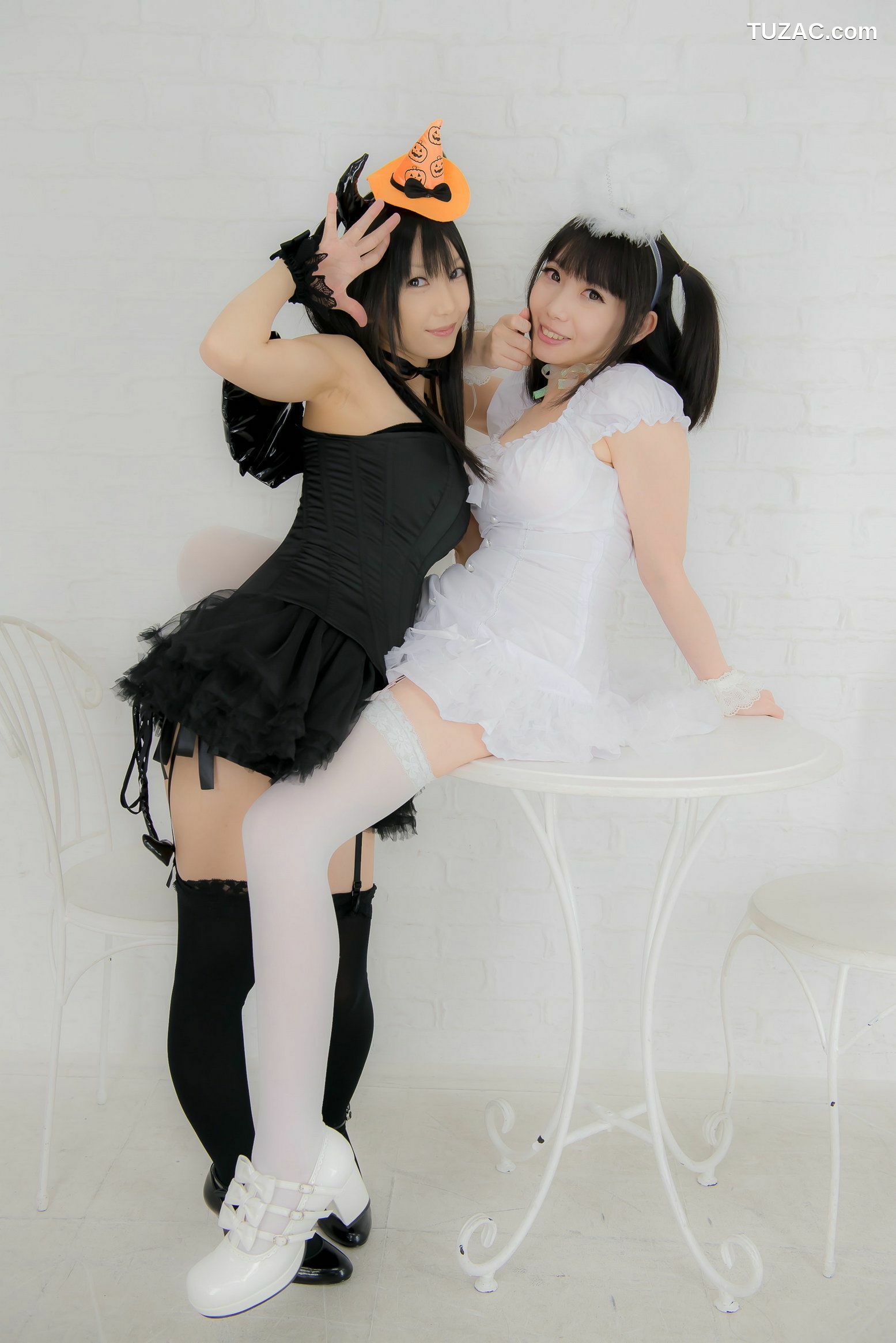 日本CosPlay_れんふりーど&amp;天使みゅ。《Twin Closet》 写真集[100P]