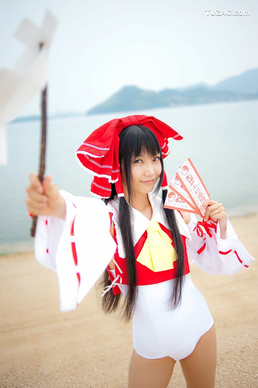 日本CosPlay_れんふりーど《東方Project》博麗霊夢 写真集[100P]