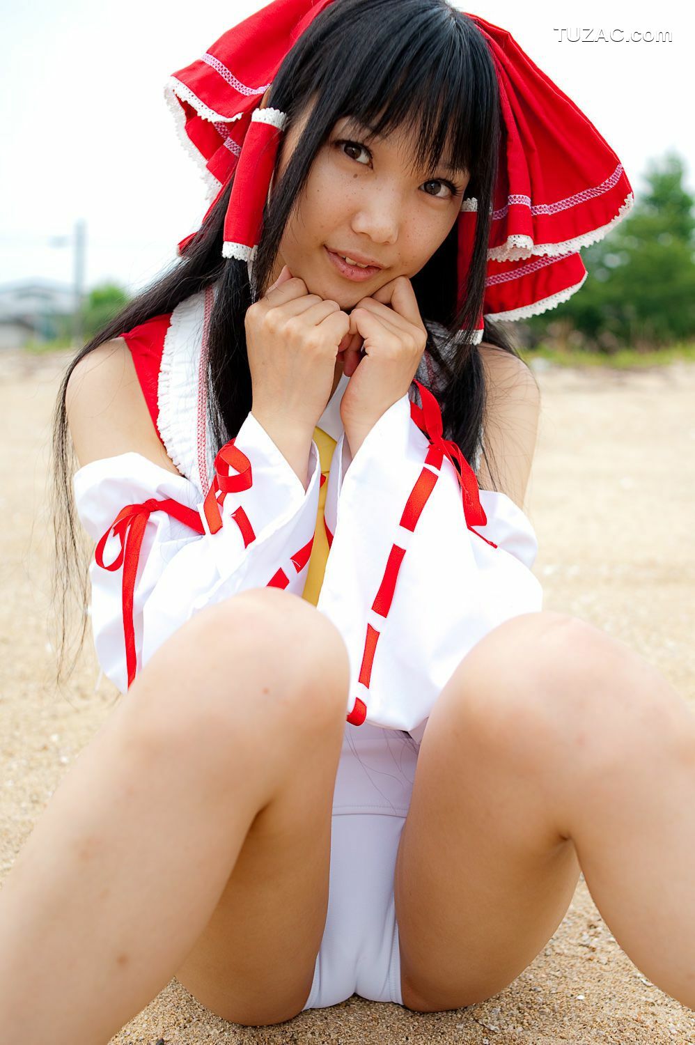 日本CosPlay_れんふりーど《東方Project》博麗霊夢 写真集[100P]