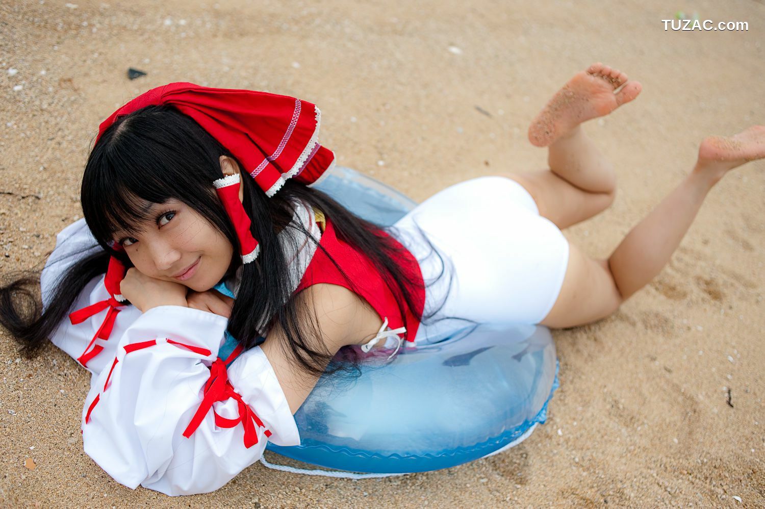 日本CosPlay_れんふりーど《東方Project》博麗霊夢 写真集[100P]