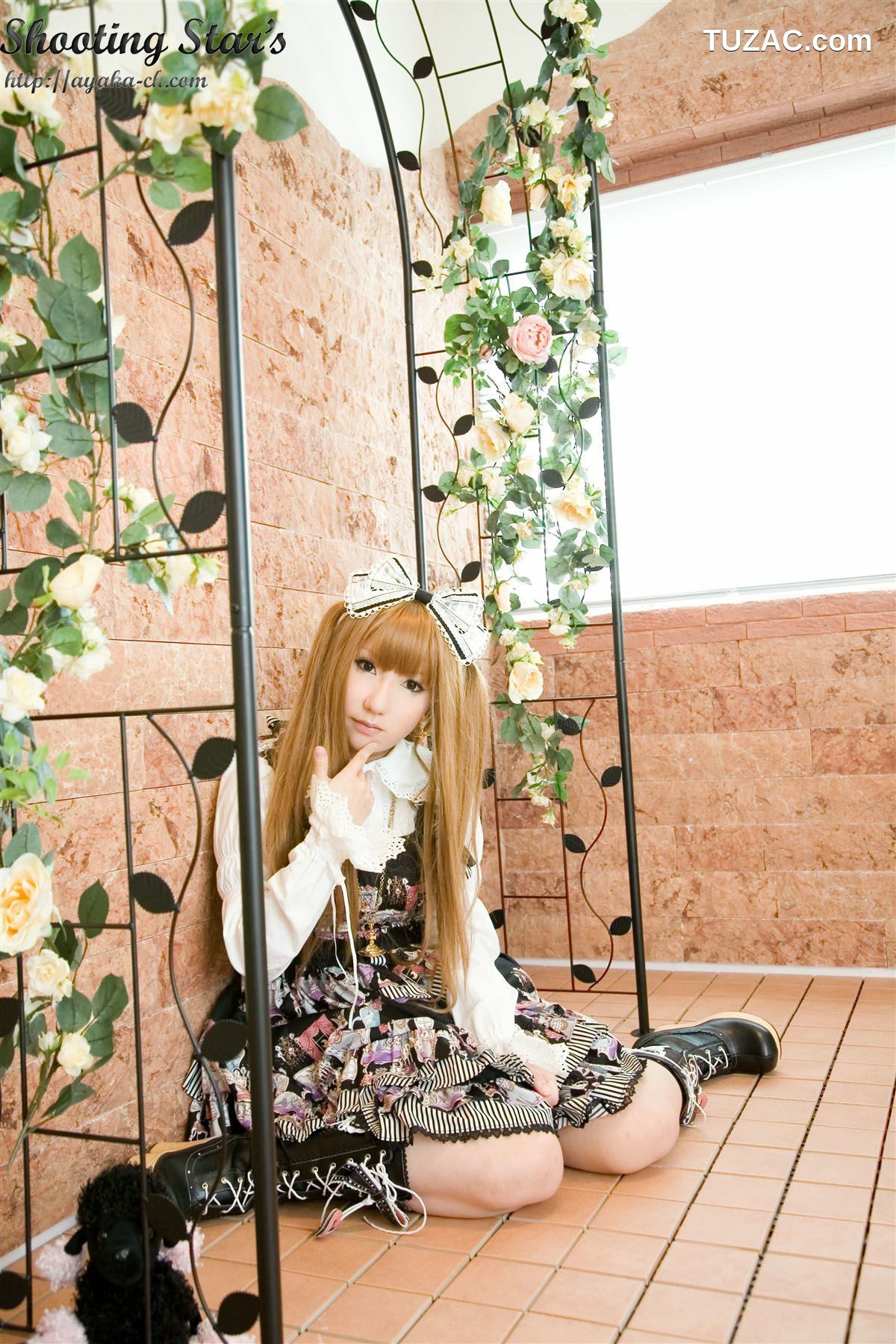 日本CosPlay_サク (Saku) 《Gothic Lolita(ゴスロリ)》 写真集[100P]