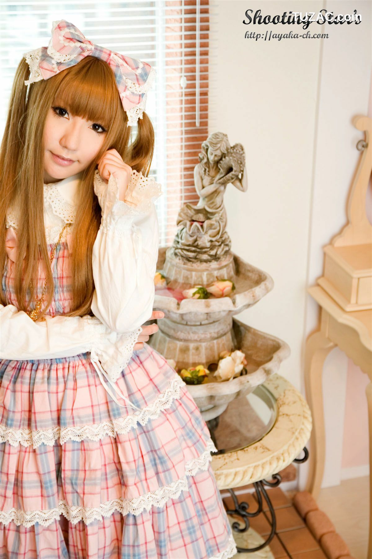 日本CosPlay_サク (Saku) 《Gothic Lolita(ゴスロリ)》 写真集[100P]