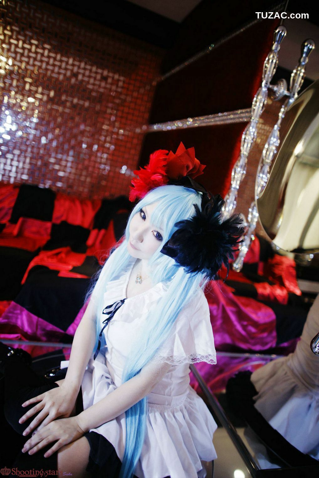 日本CosPlay_サク (Saku) 《VOCALOID》Miku+GUMI+MEIKO 写真集[119P]