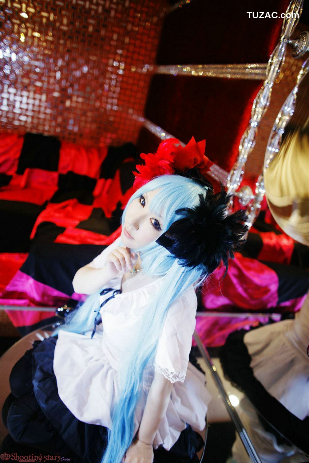 日本CosPlay_サク (Saku) 《VOCALOID》Miku+GUMI+MEIKO 写真集[119P]