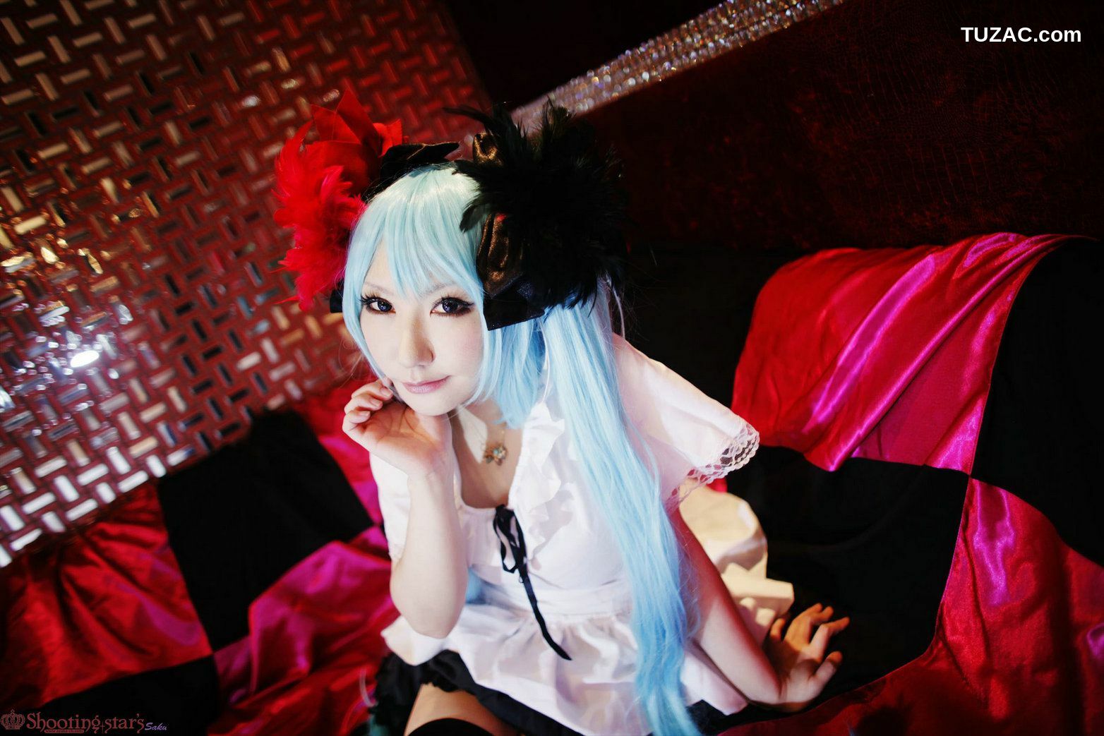 日本CosPlay_サク (Saku) 《VOCALOID》Miku+GUMI+MEIKO 写真集[119P]