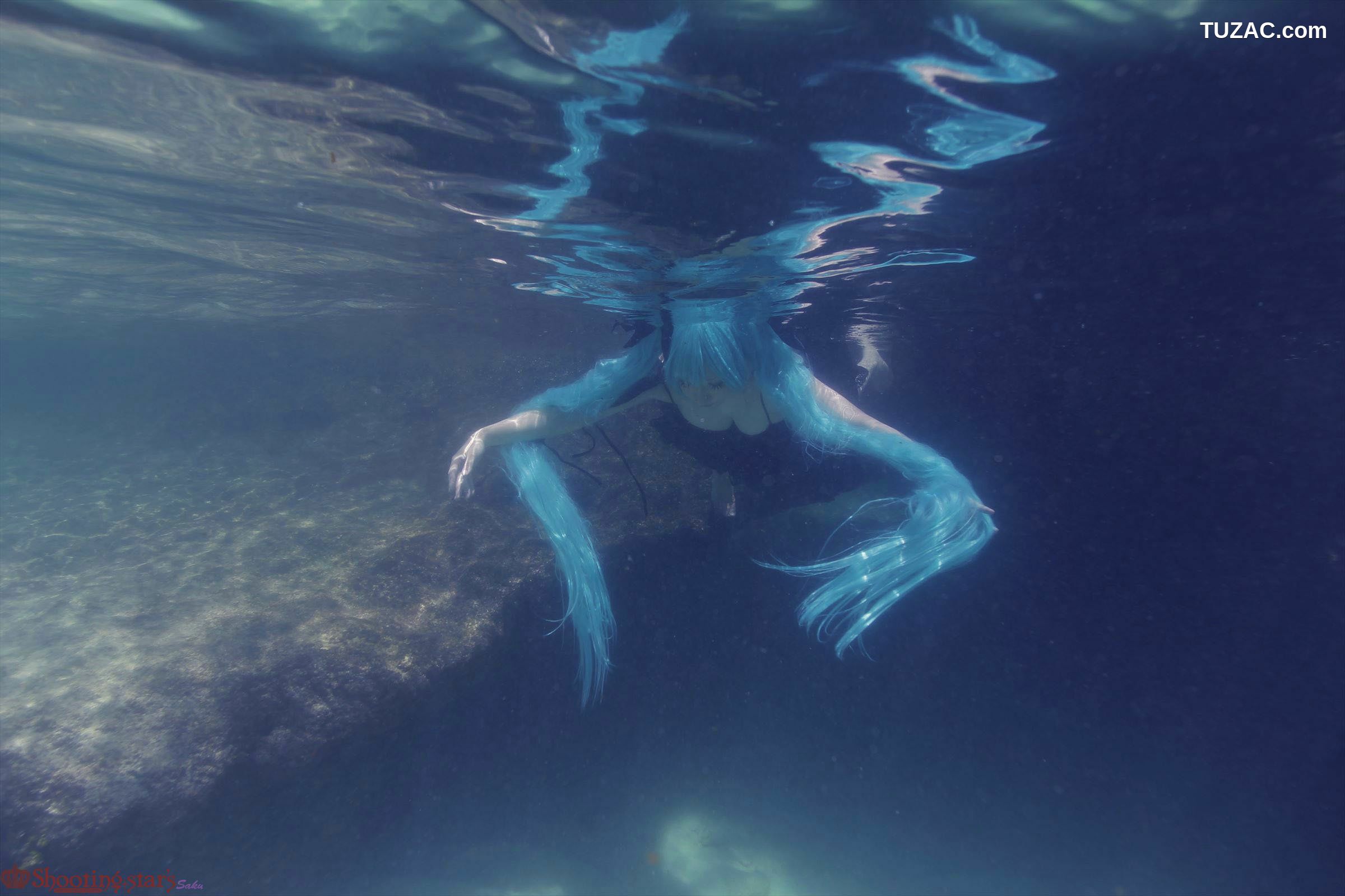 日本CosPlay_サク (Saku) 《VOCALOID》Miku+GUMI+MEIKO 写真集[119P]