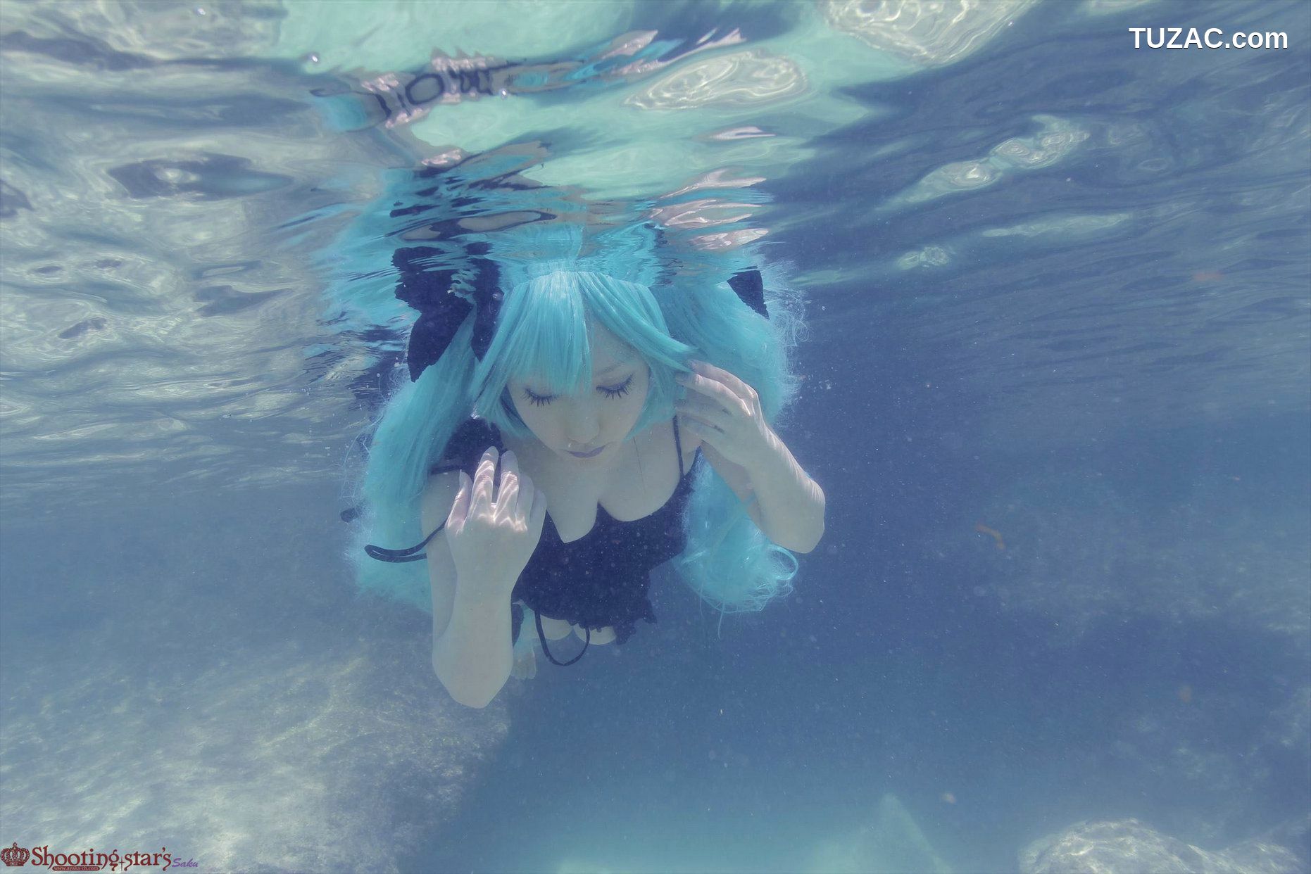 日本CosPlay_サク (Saku) 《VOCALOID》Miku+GUMI+MEIKO 写真集[119P]