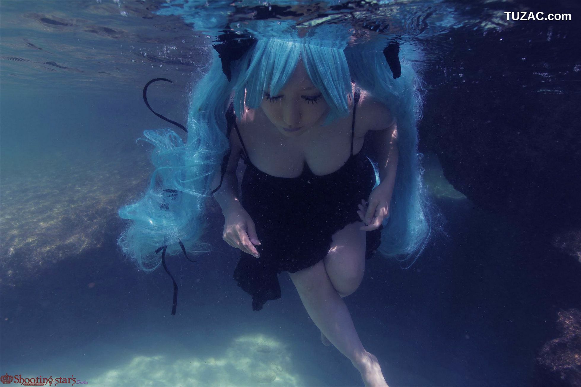 日本CosPlay_サク (Saku) 《VOCALOID》Miku+GUMI+MEIKO 写真集[119P]