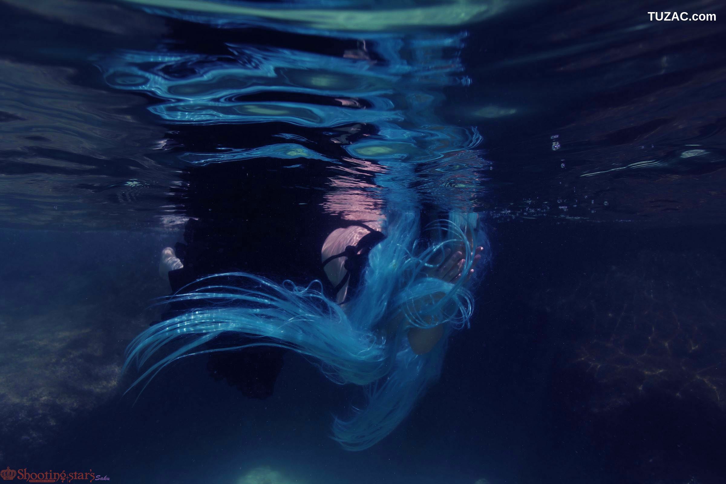 日本CosPlay_サク (Saku) 《VOCALOID》Miku+GUMI+MEIKO 写真集[119P]