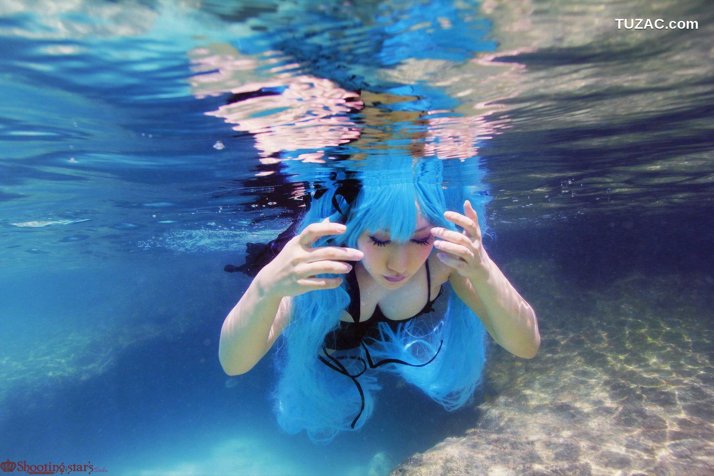 日本CosPlay_サク (Saku) 《VOCALOID》Miku+GUMI+MEIKO 写真集[119P]