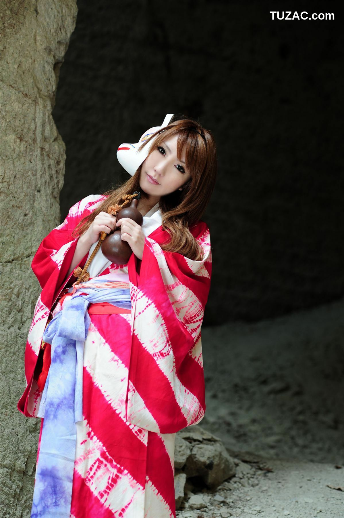 日本CosPlay_サク (绫香) 《霞んでく記憶の中に雪 貴方の為に祈つた》 写真集