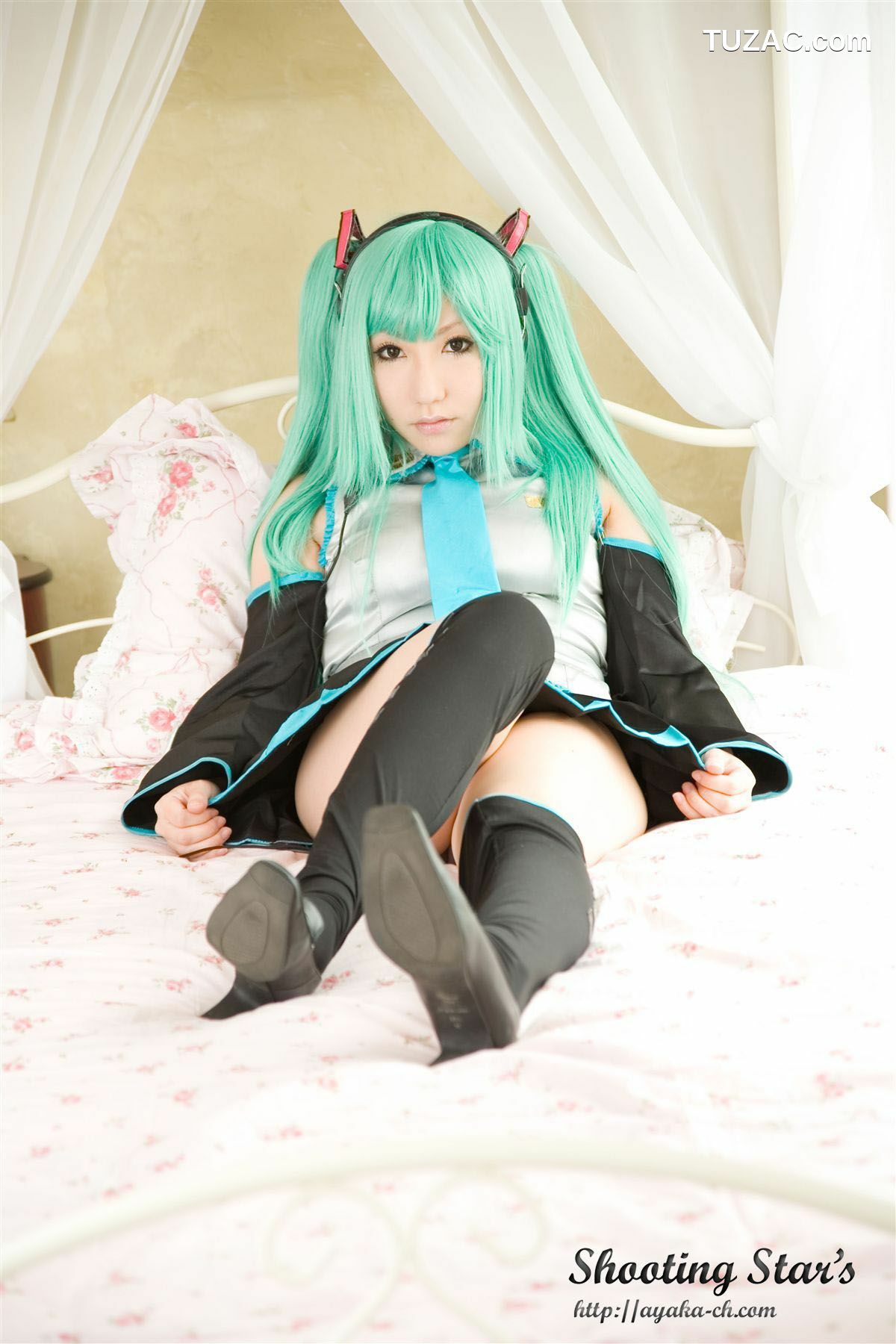 日本CosPlay_サク (绫香 Saku Ayaka) 《VOCALOID》Hatsune Miku 写真集[70P]