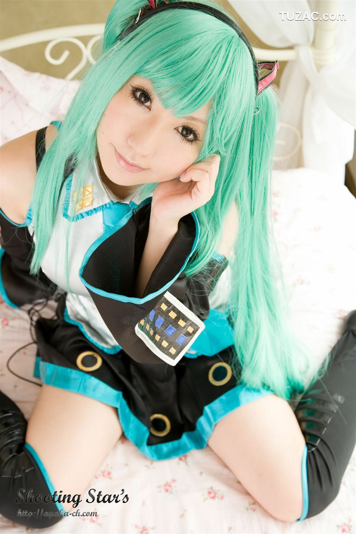 日本CosPlay_サク (绫香 Saku Ayaka) 《VOCALOID》Hatsune Miku 写真集[70P]