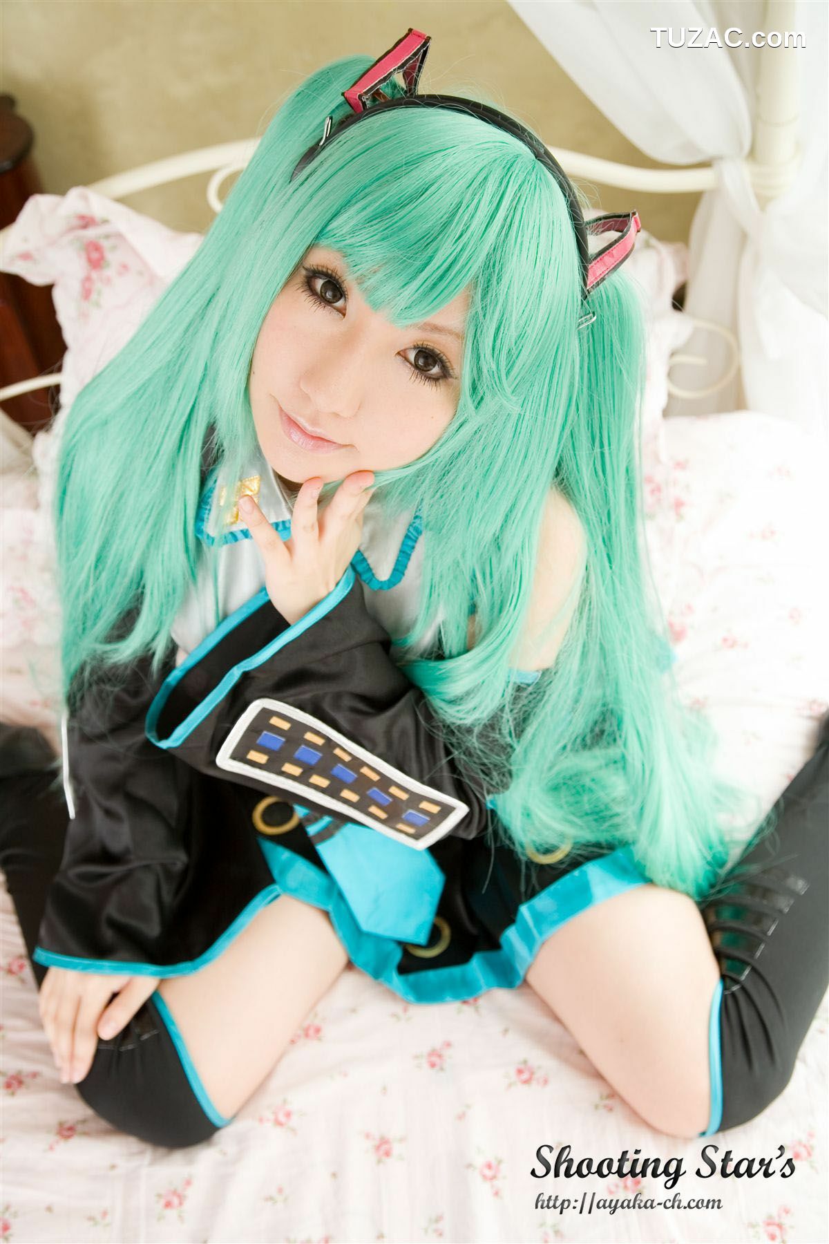 日本CosPlay_サク (绫香 Saku Ayaka) 《VOCALOID》Hatsune Miku 写真集[70P]