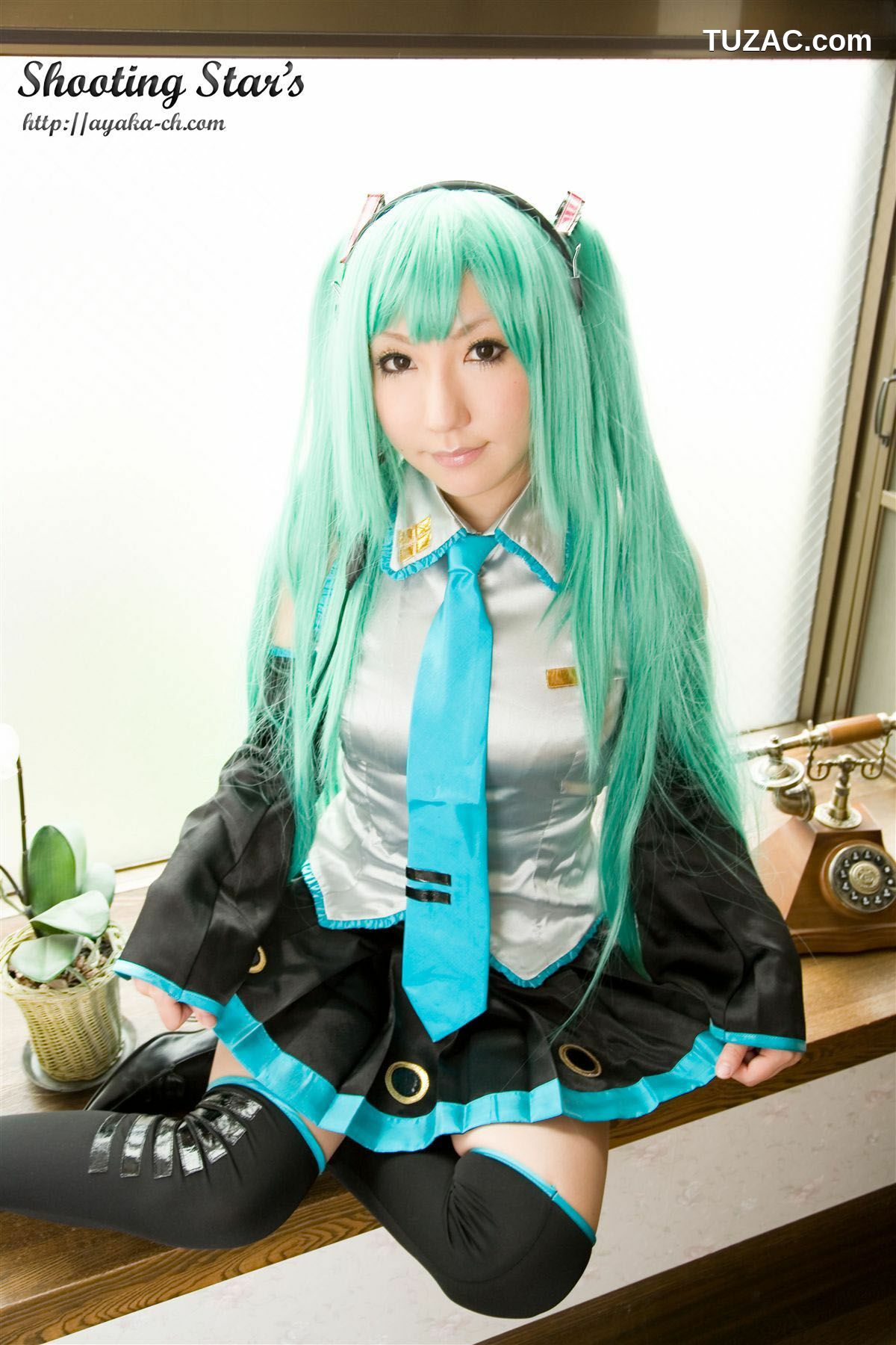 日本CosPlay_サク (绫香 Saku Ayaka) 《VOCALOID》Hatsune Miku 写真集[70P]