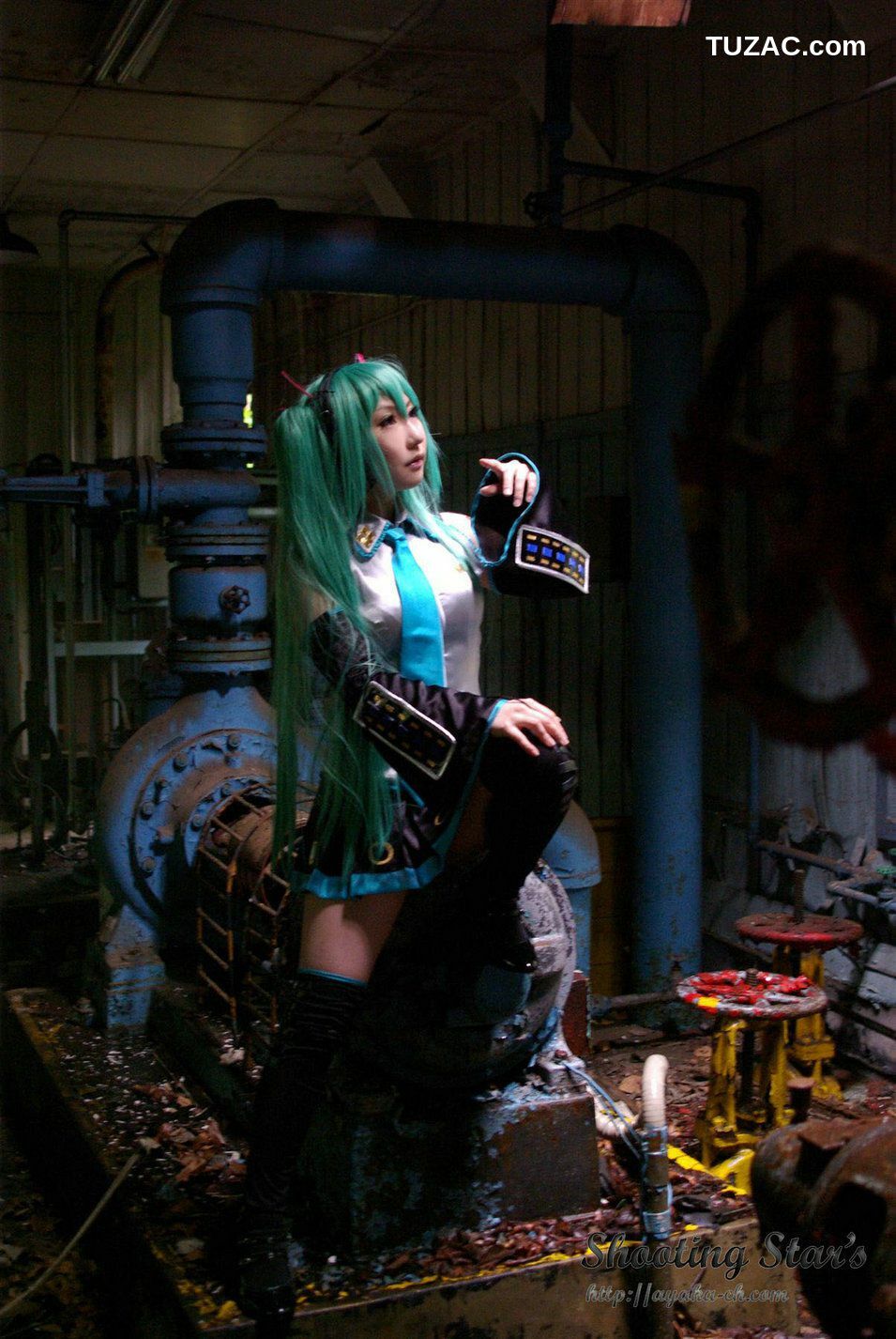 日本CosPlay_サク (绫香 Saku Ayaka) 《VOCALOID》Hatsune Miku 写真集[70P]