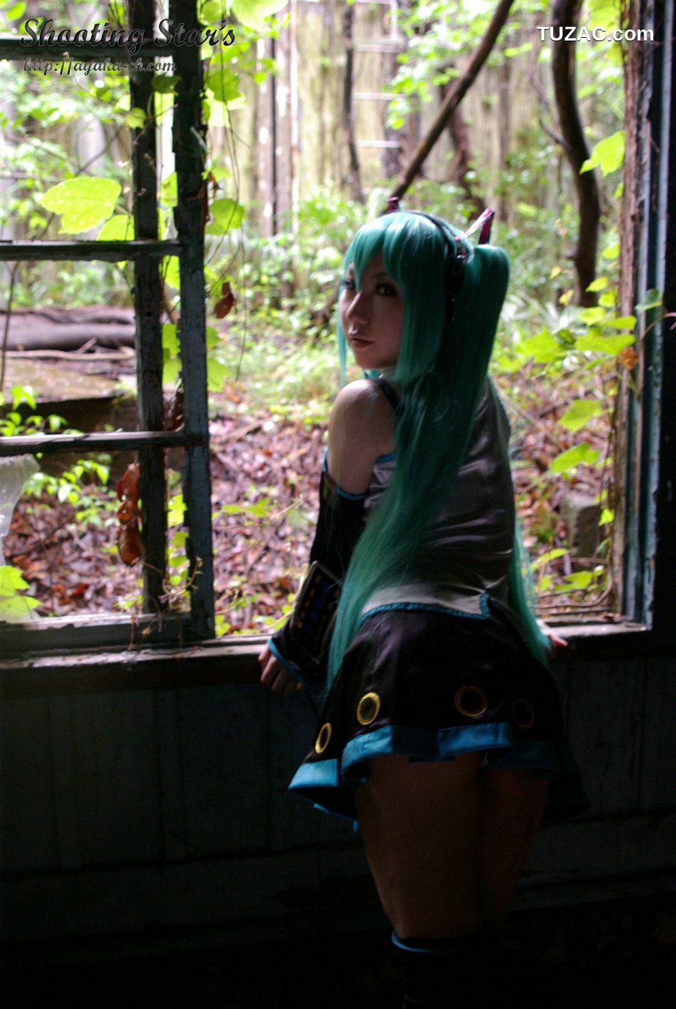 日本CosPlay_サク (绫香 Saku Ayaka) 《VOCALOID》Hatsune Miku 写真集[70P]