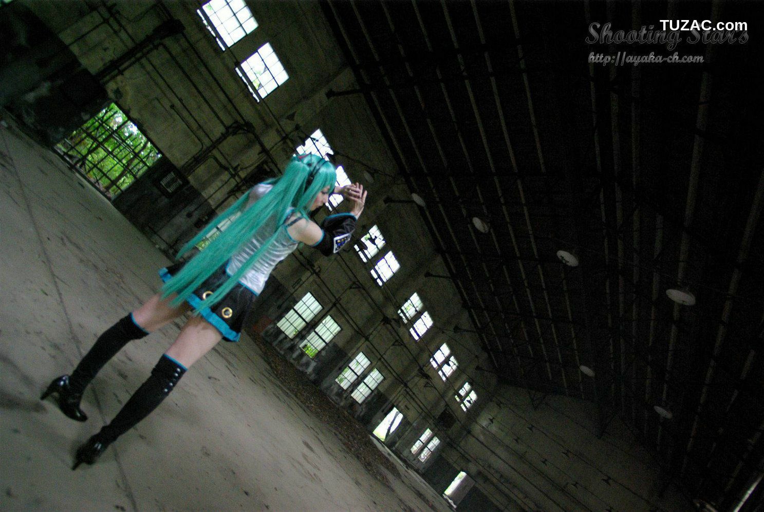 日本CosPlay_サク (绫香 Saku Ayaka) 《VOCALOID》Hatsune Miku 写真集[70P]