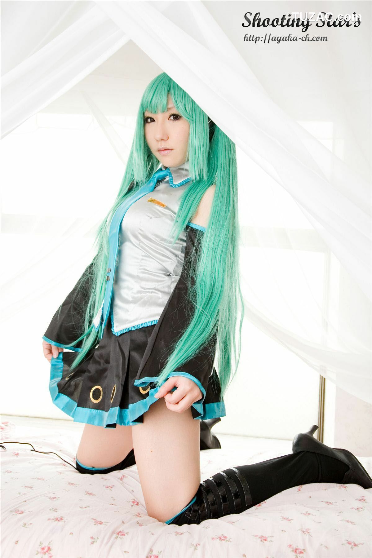 日本CosPlay_サク (绫香 Saku Ayaka) 《VOCALOID》Hatsune Miku 写真集[70P]