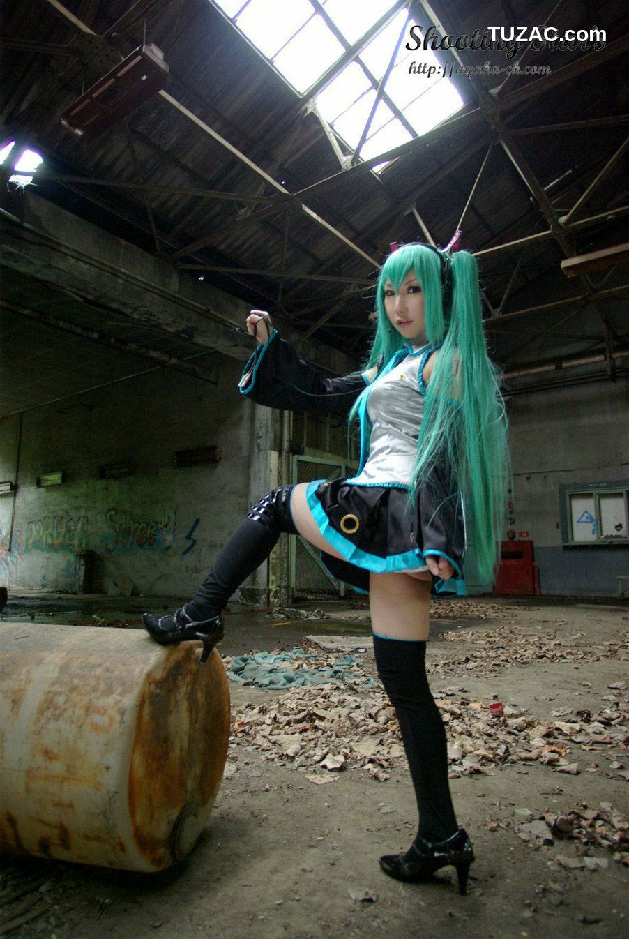 日本CosPlay_サク (绫香 Saku Ayaka) 《VOCALOID》Hatsune Miku 写真集[70P]